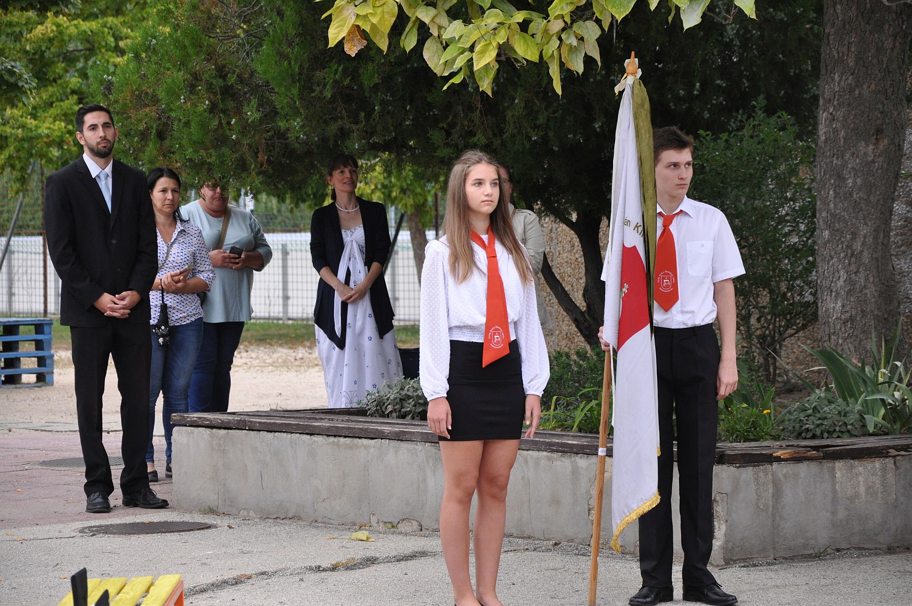 Rendhagyó tanévnyitó az István Király Általános Iskolában